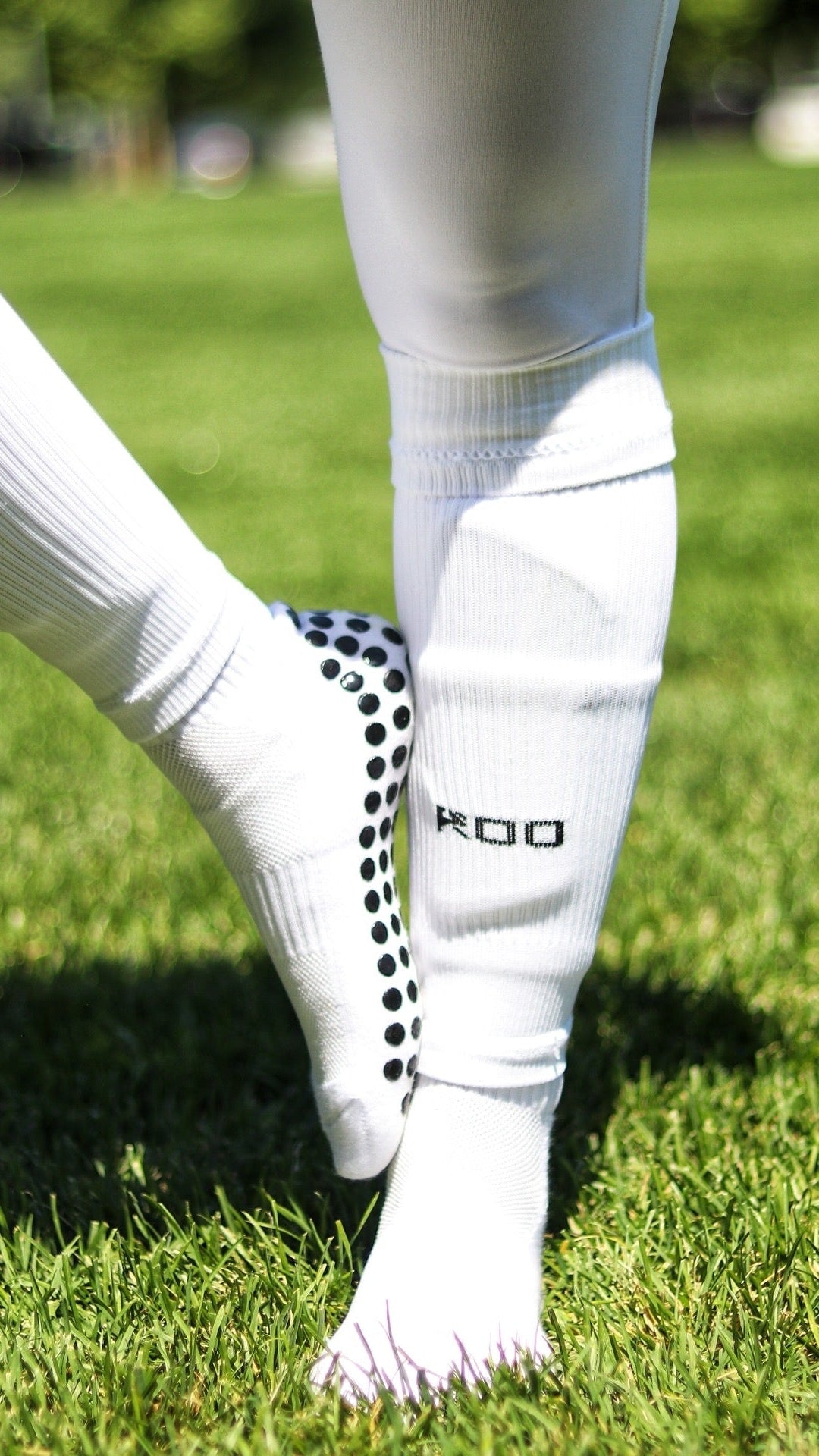 Women's Performance Bundle - Pants, Socks & Sleeves