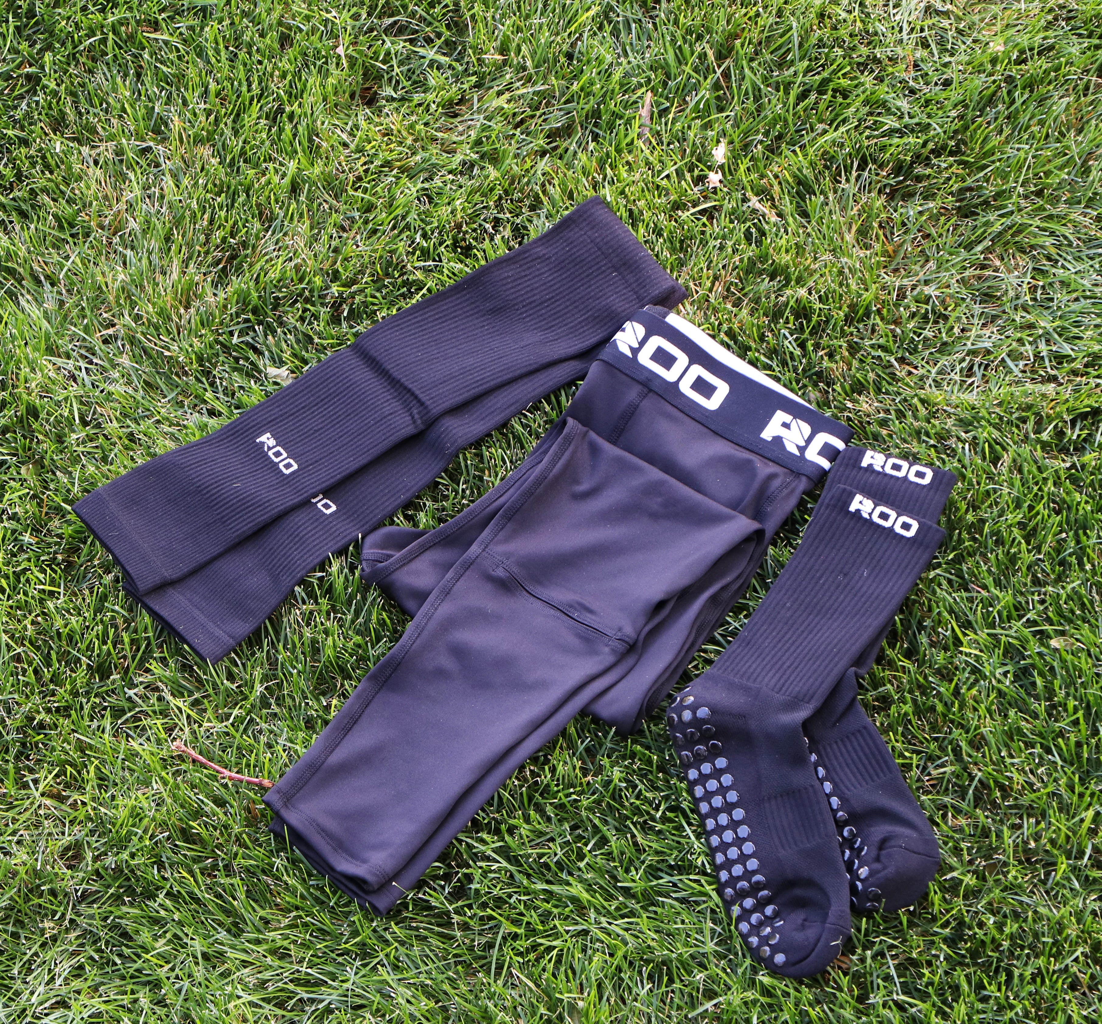 Men's Performance Bundle - Pants, Socks, & Sleeves